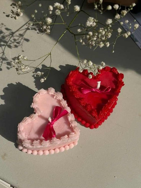 Cake Bliss heart Candle
