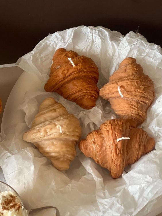 Croissant Delight Candle